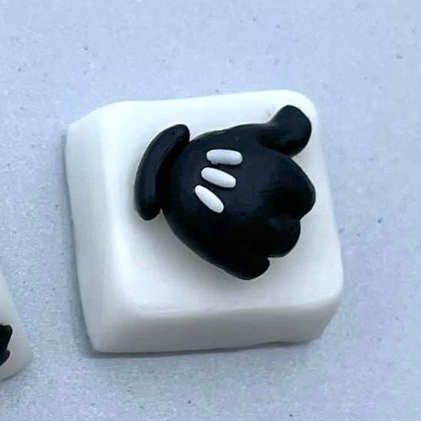 Monochrome
