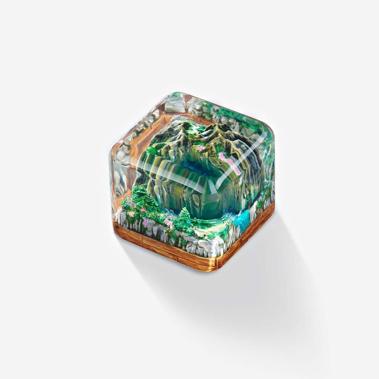 Flora / (Cubic)
