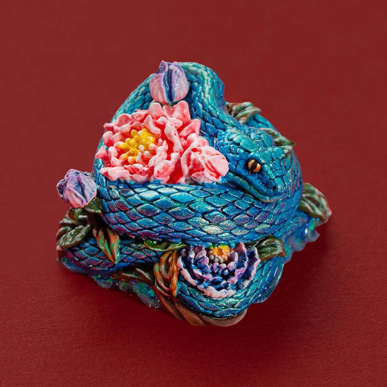 Blue Petal / X32 Art toy