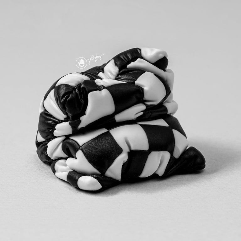 Monochrome Check