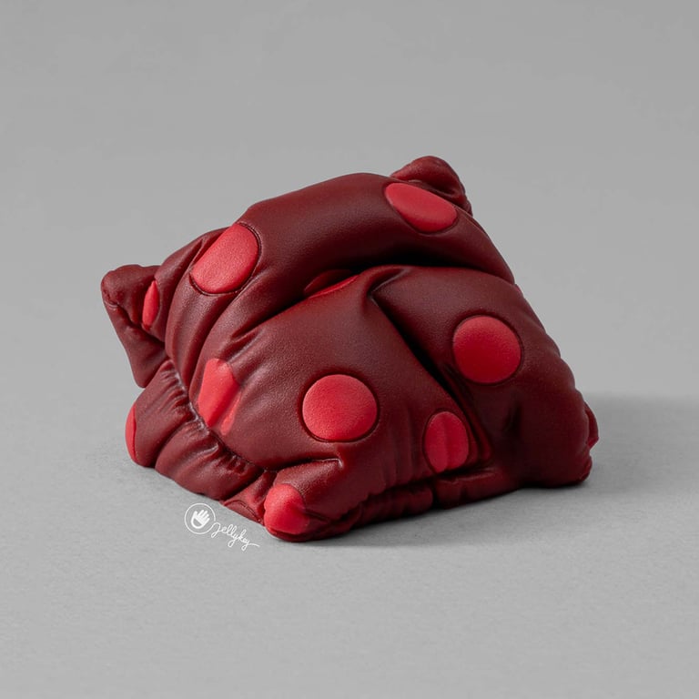 Maroon Majesty