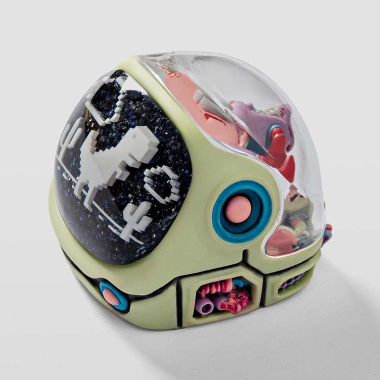 X77 Art toy / Whisper Peach / NO-inter
