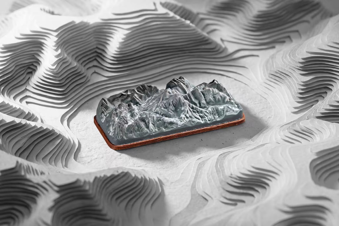 The Silent Peaks