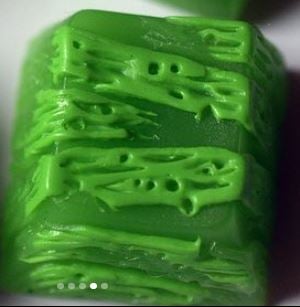 IV Green