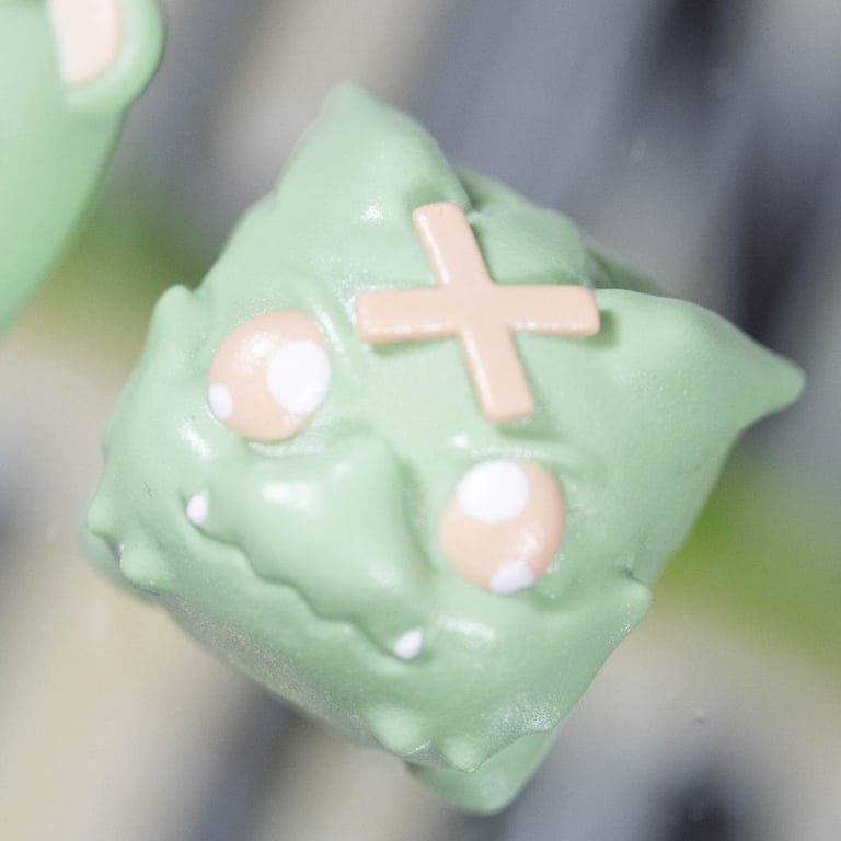 Melona M