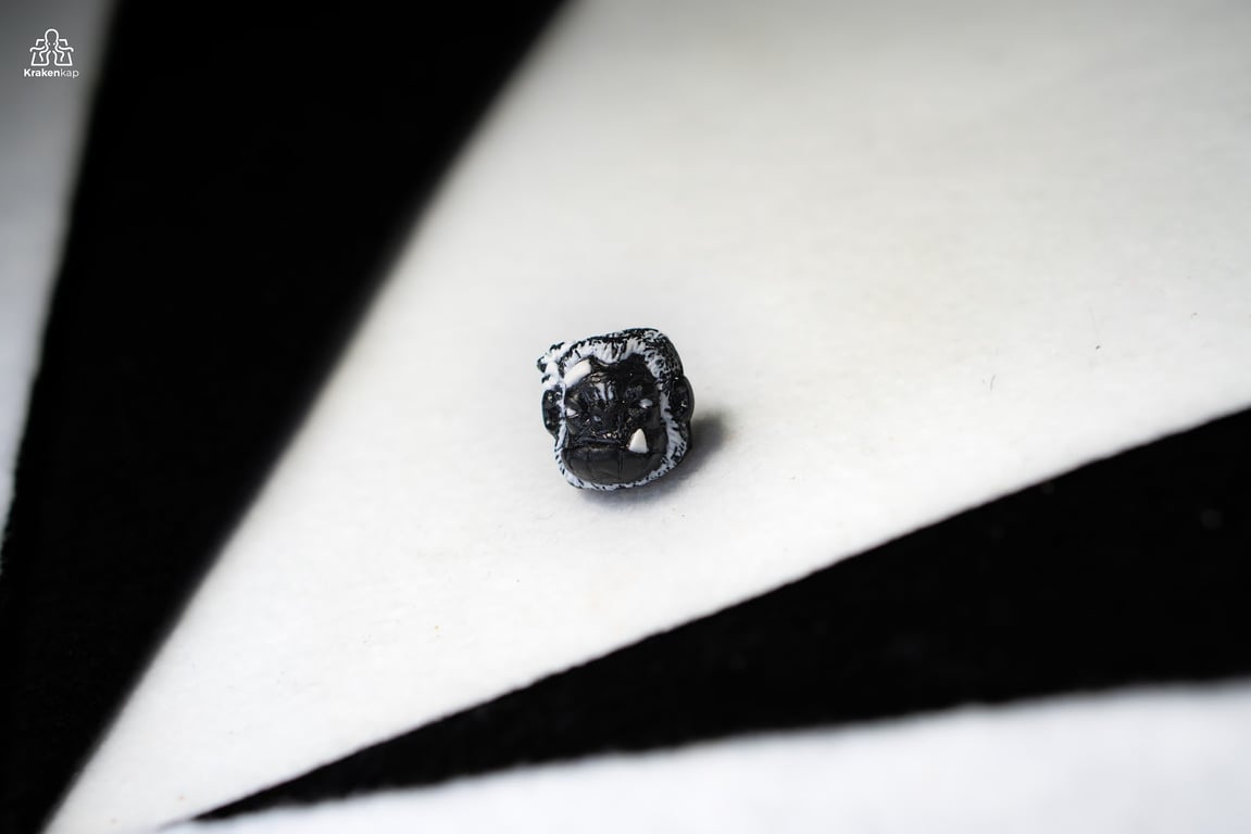 Mono