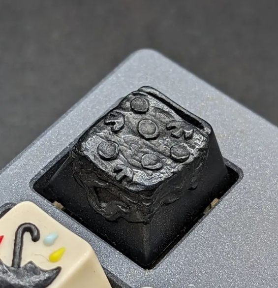 Zearoh Dark