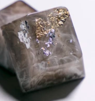 Flakes: Alchemic (Gold/Silver)