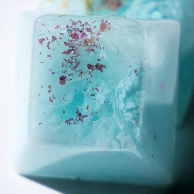 Kaleidoscopic Wisp (2022 April Fools Sale)