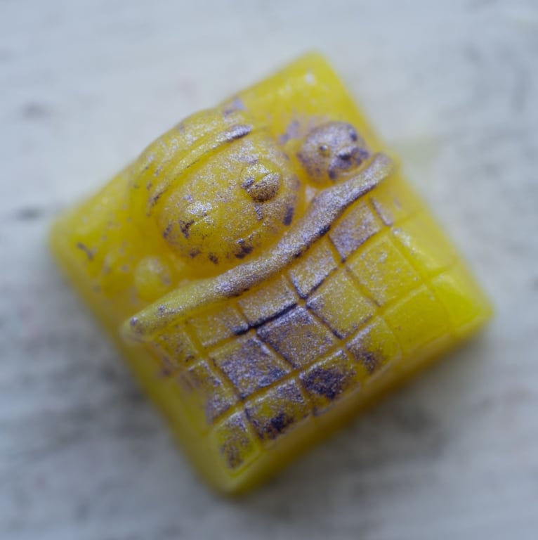 Yellow Fallout (Zearoh Cast)