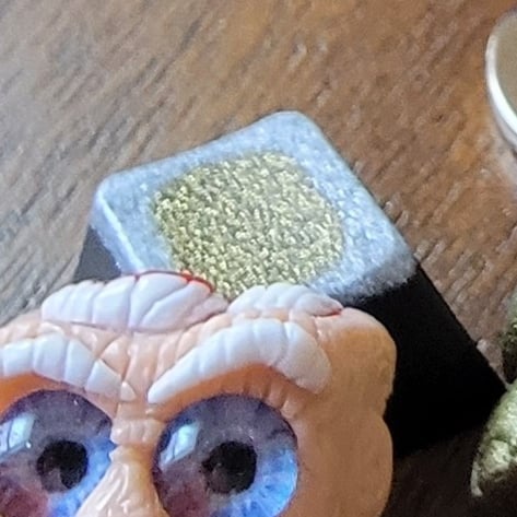Golden Present