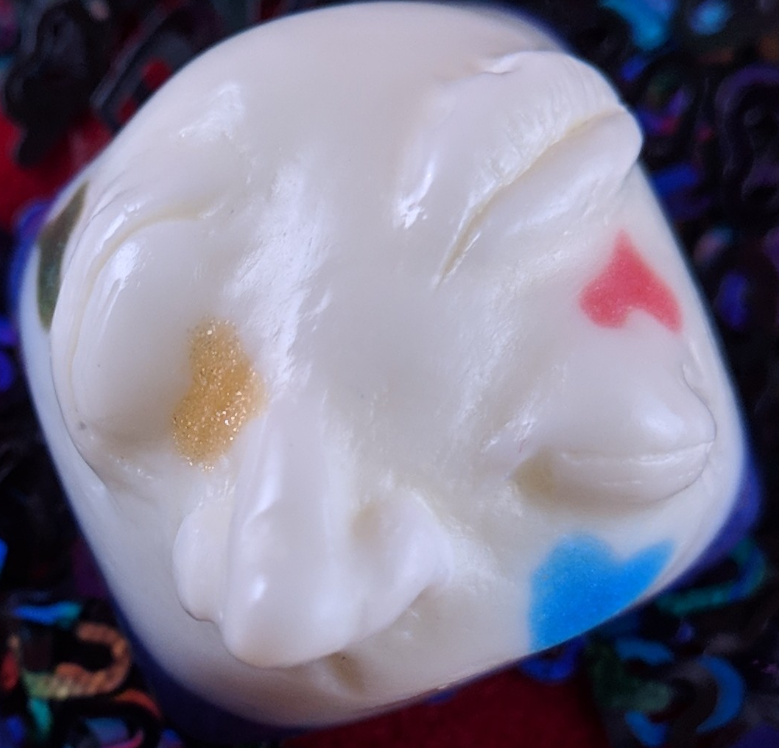 <3 face