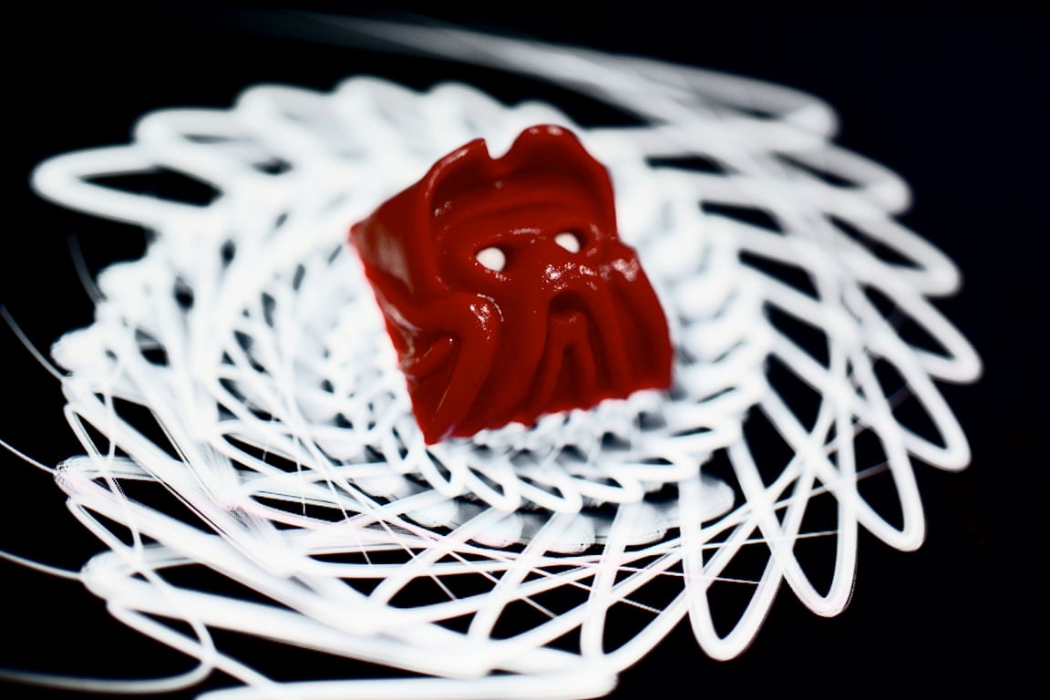 Red Apple