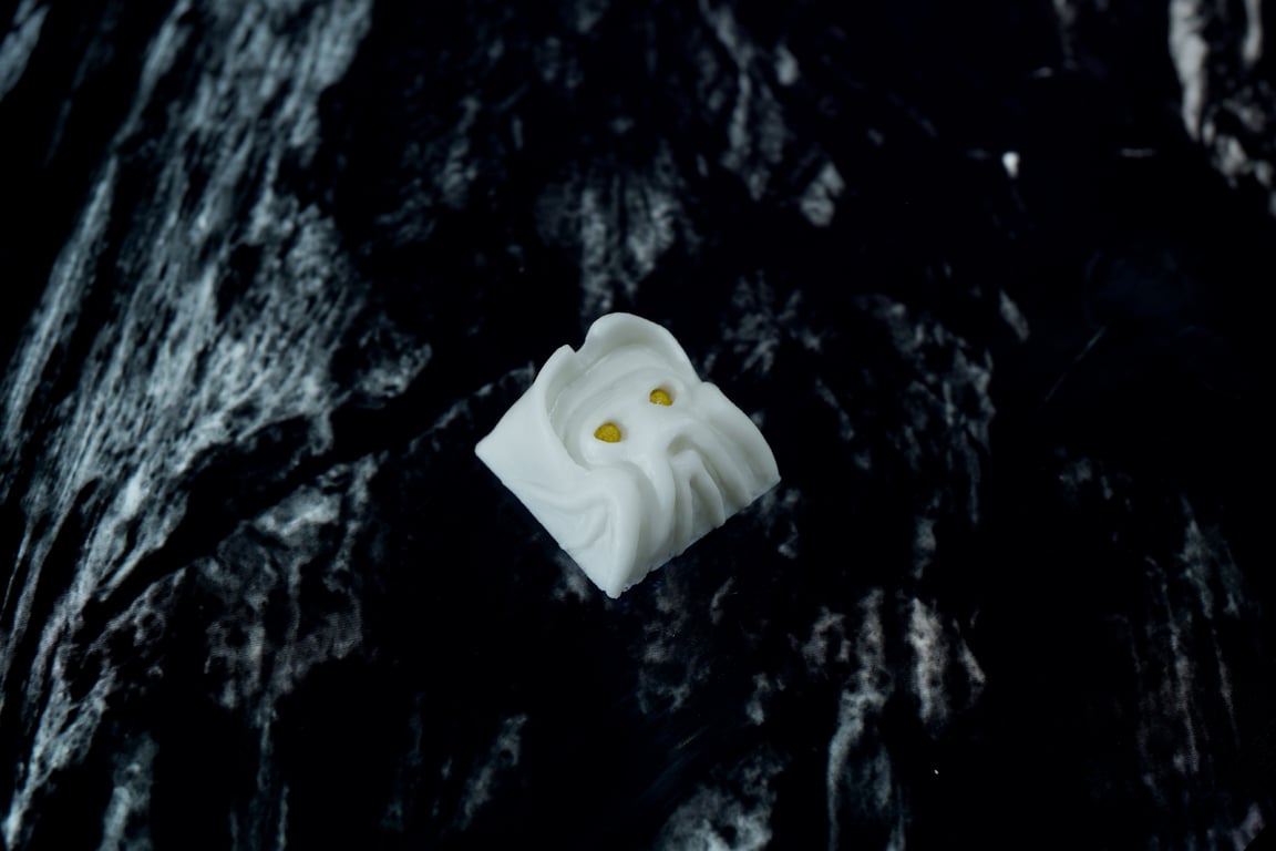 Golden Eye White