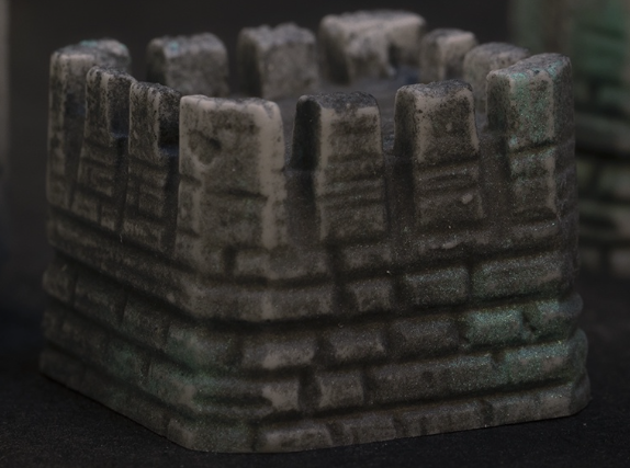Dark Tower, Square