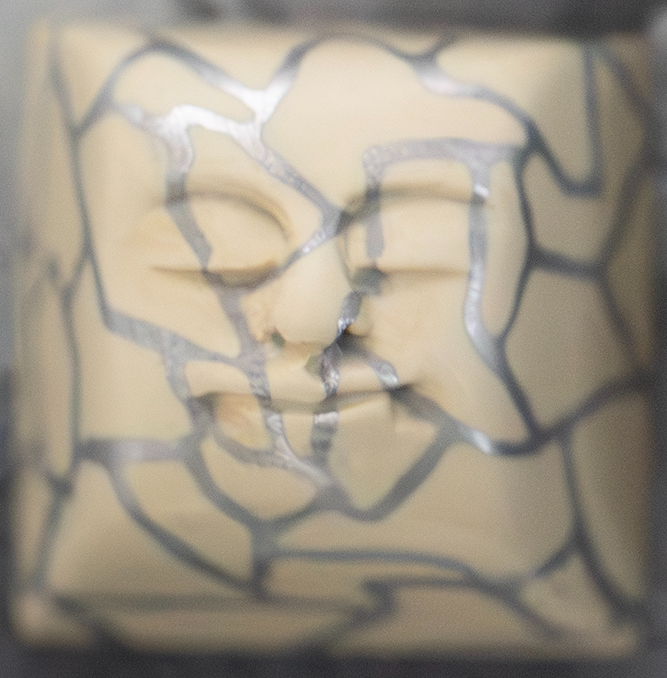 Beige Gintsugi