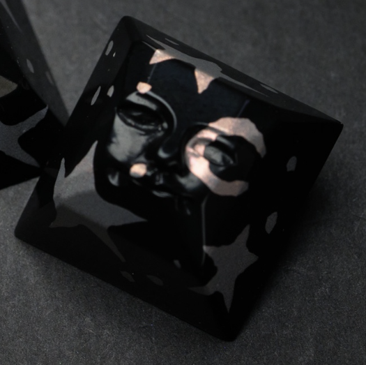 Piano Black C