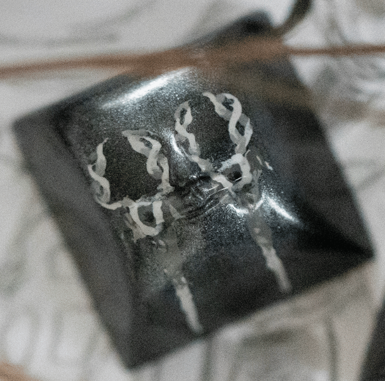 Thioller's Hidden Needle Ver. 1
