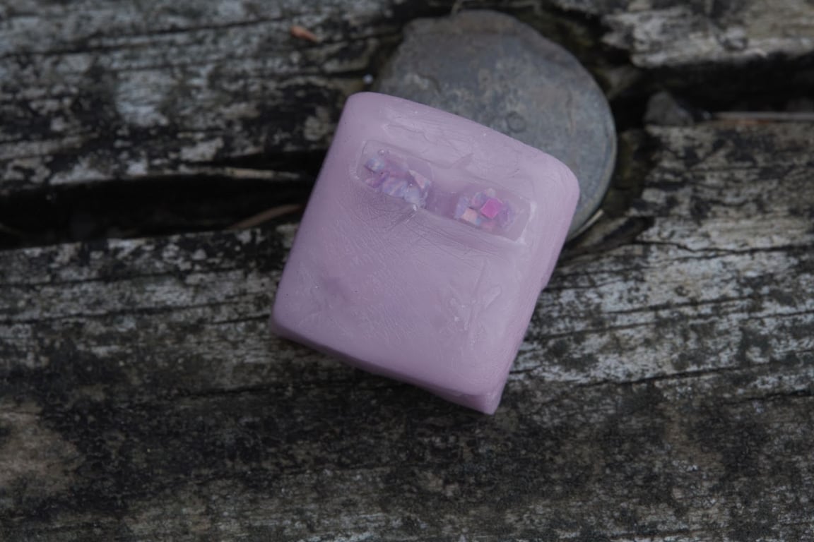 Rose Tint