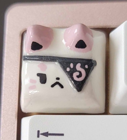 WPB (white pink black)