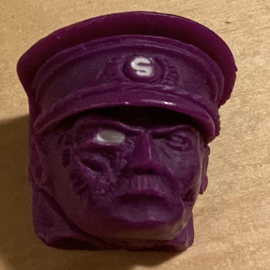 Violet On Cream