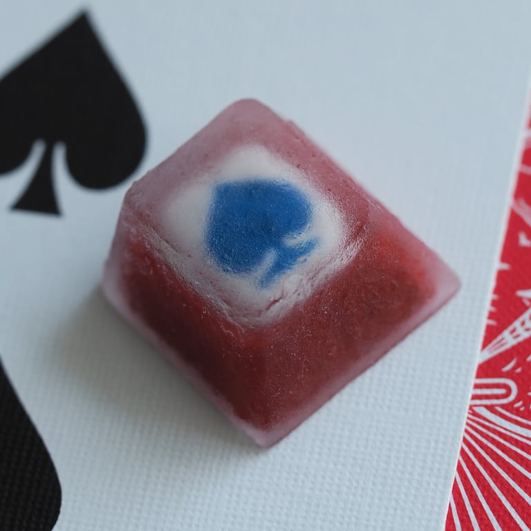 ♠