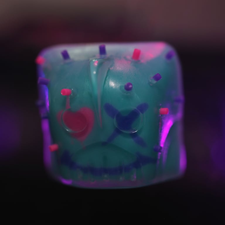 :lovemoji: