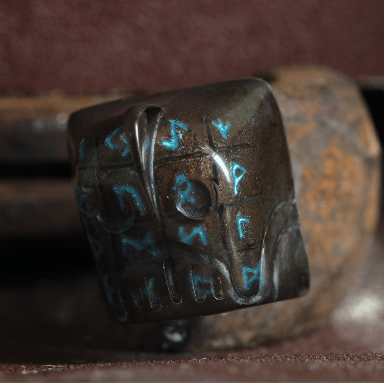 Rune (Blue)