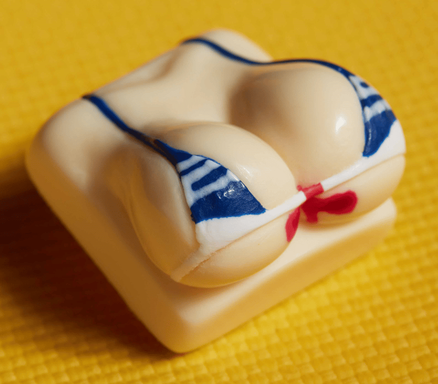 Hitomi