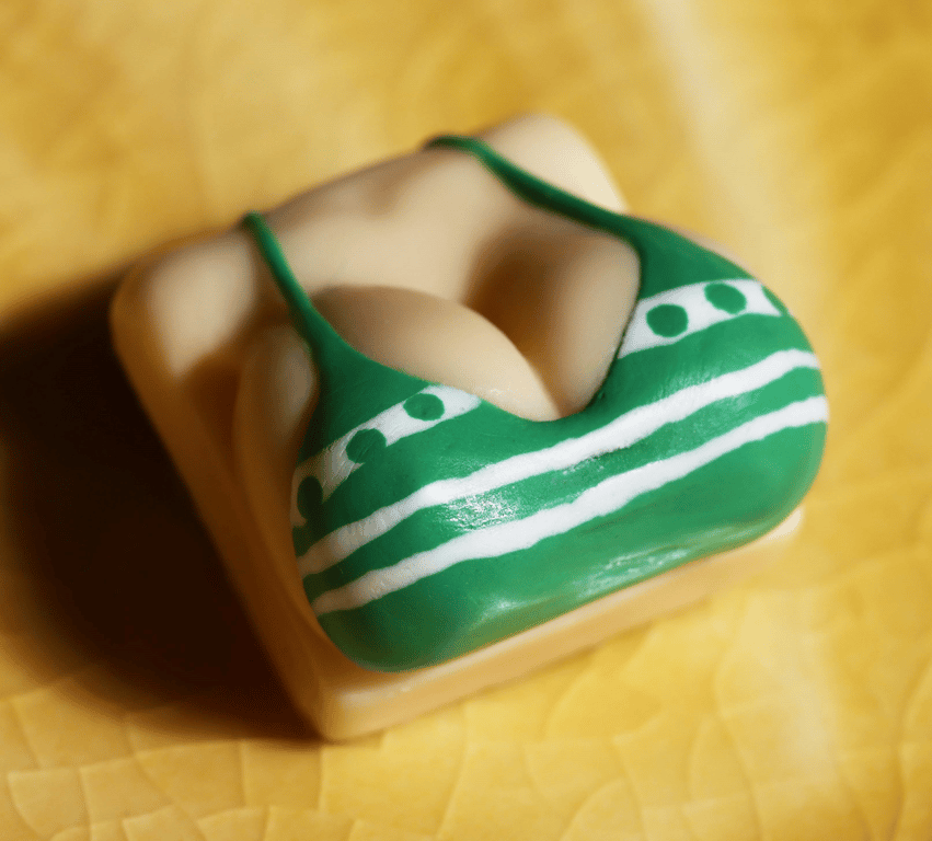 Nami (Midori)
