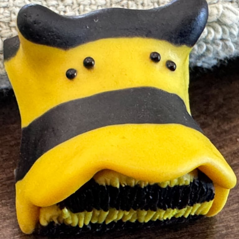 Proto Bee