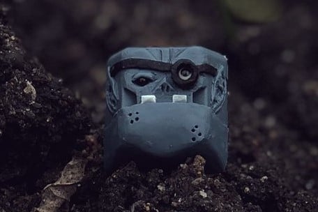 Grave Blue