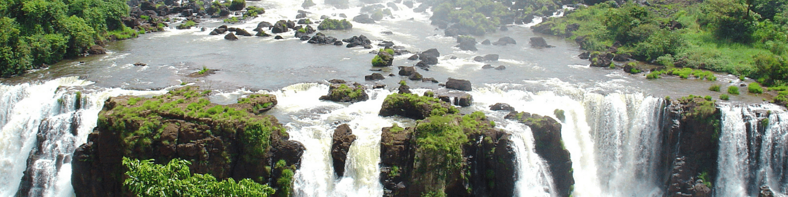 The huge Iguazu Falls, situated between Argentina and Brazil