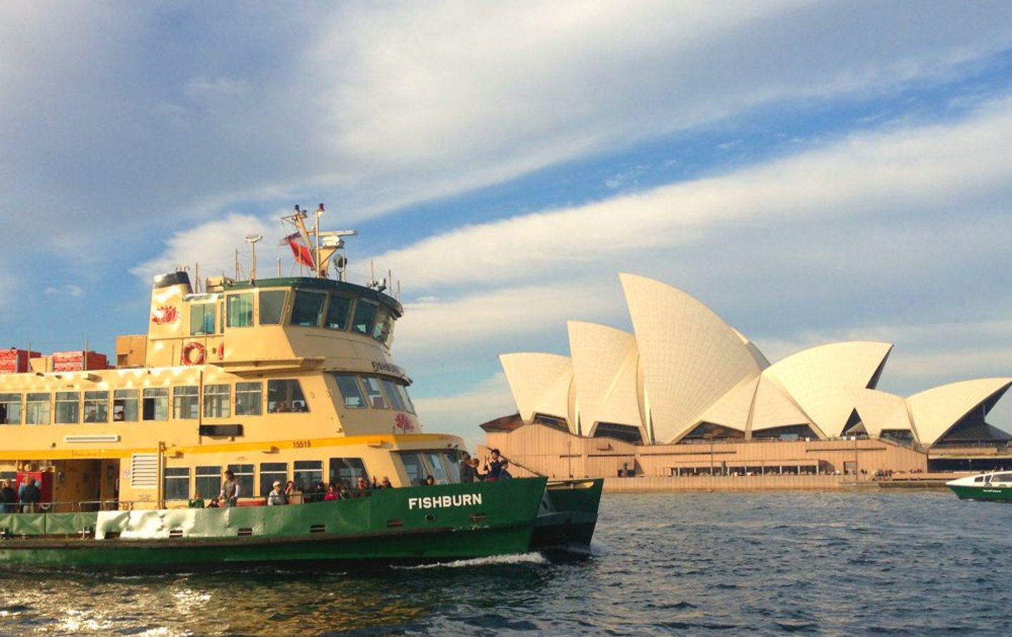 Fishburn ferry in front of Sydney Opera House