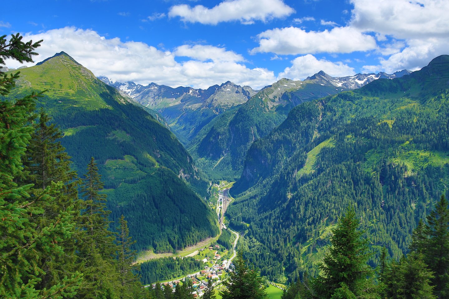 The route to Bad Gastein through the Austrian Alps.