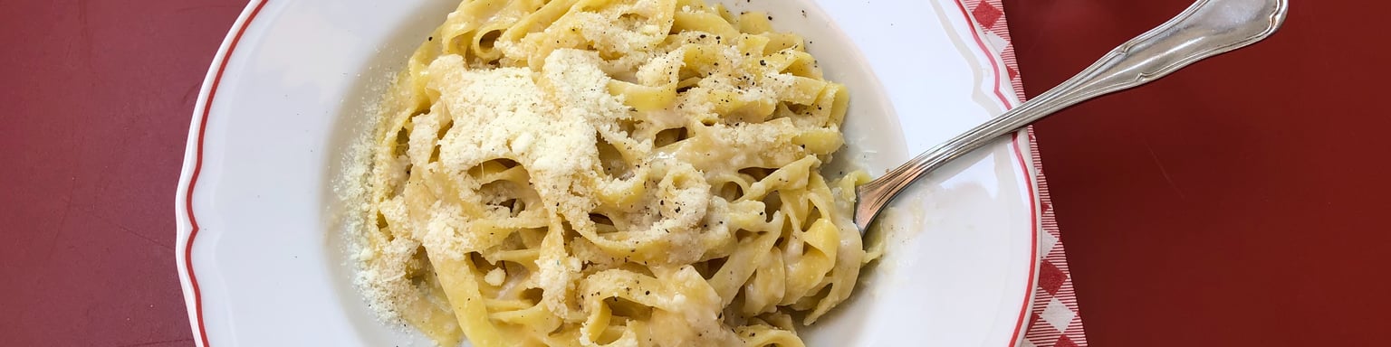 Cacio e pepe served in Milan