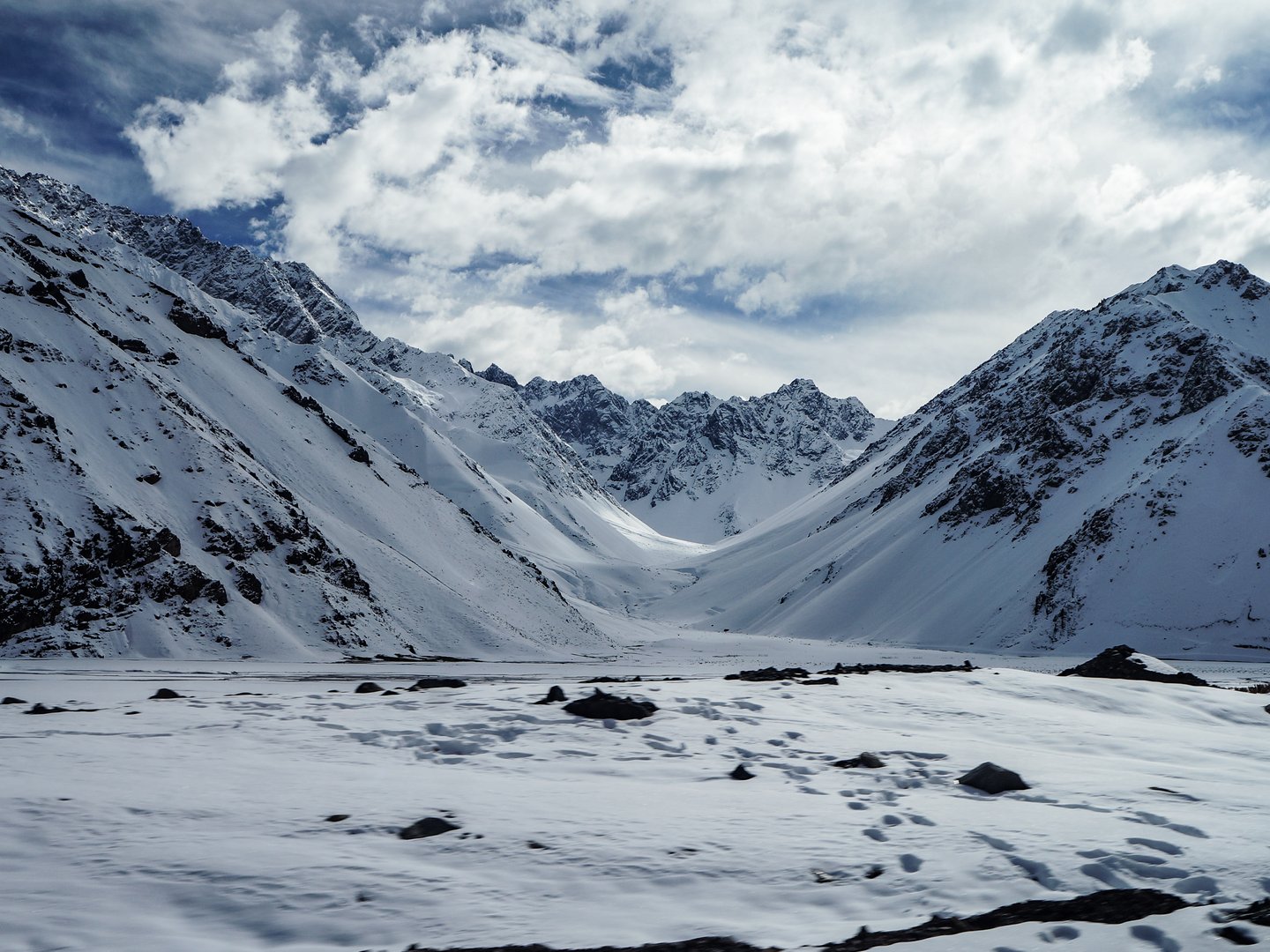 Snow in the canyon