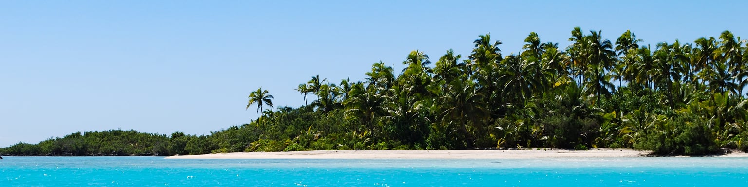 Aitutaki view from the water