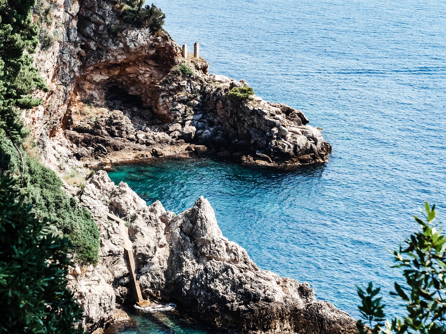Dubronik's rocky coastline