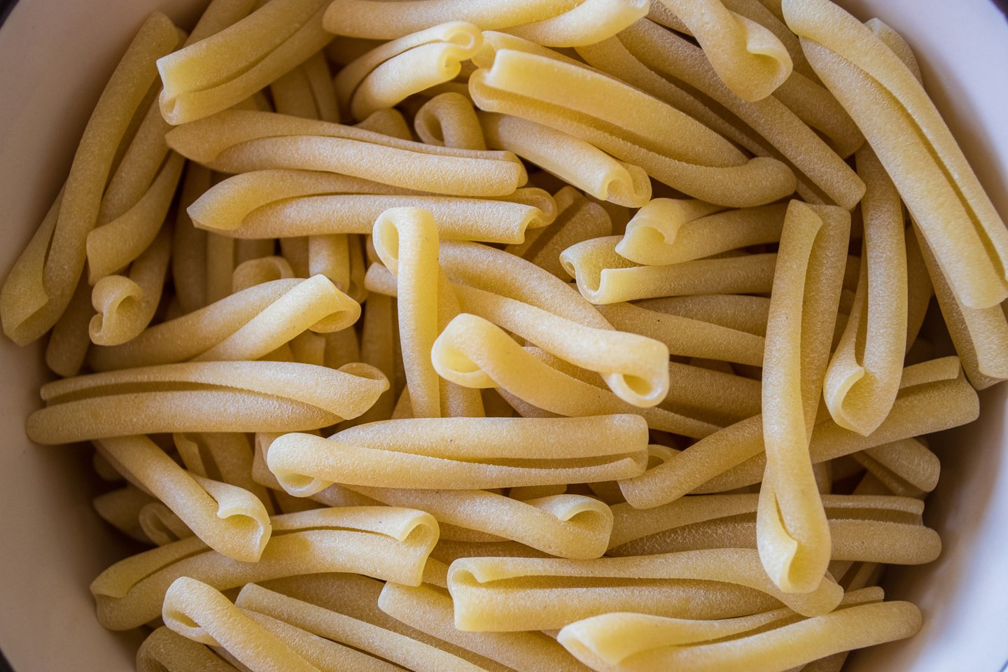 Traditional cretan pasta called skioufihta