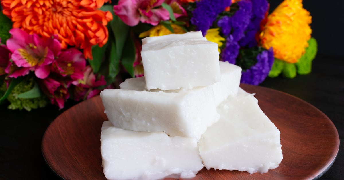 Hawaiian haupia squares: the flavour of the islands | Faraway Worlds
