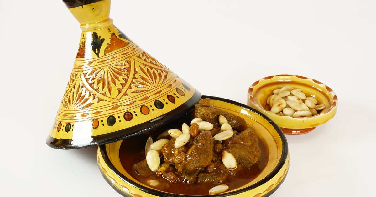 Moroccan lamb tagine with almonds and raisins | Faraway Worlds