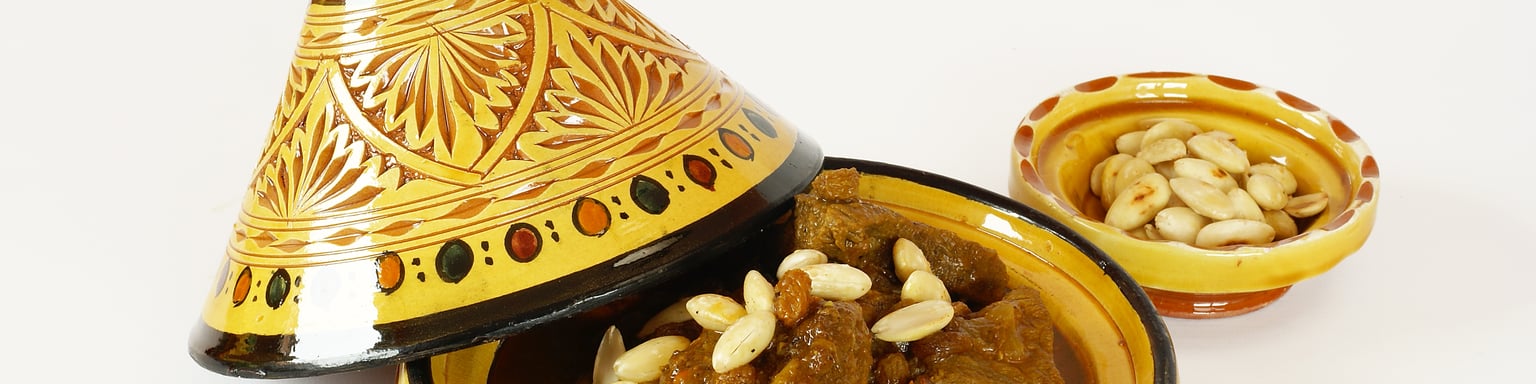 Moroccan lamb tagine with almonds and raisins