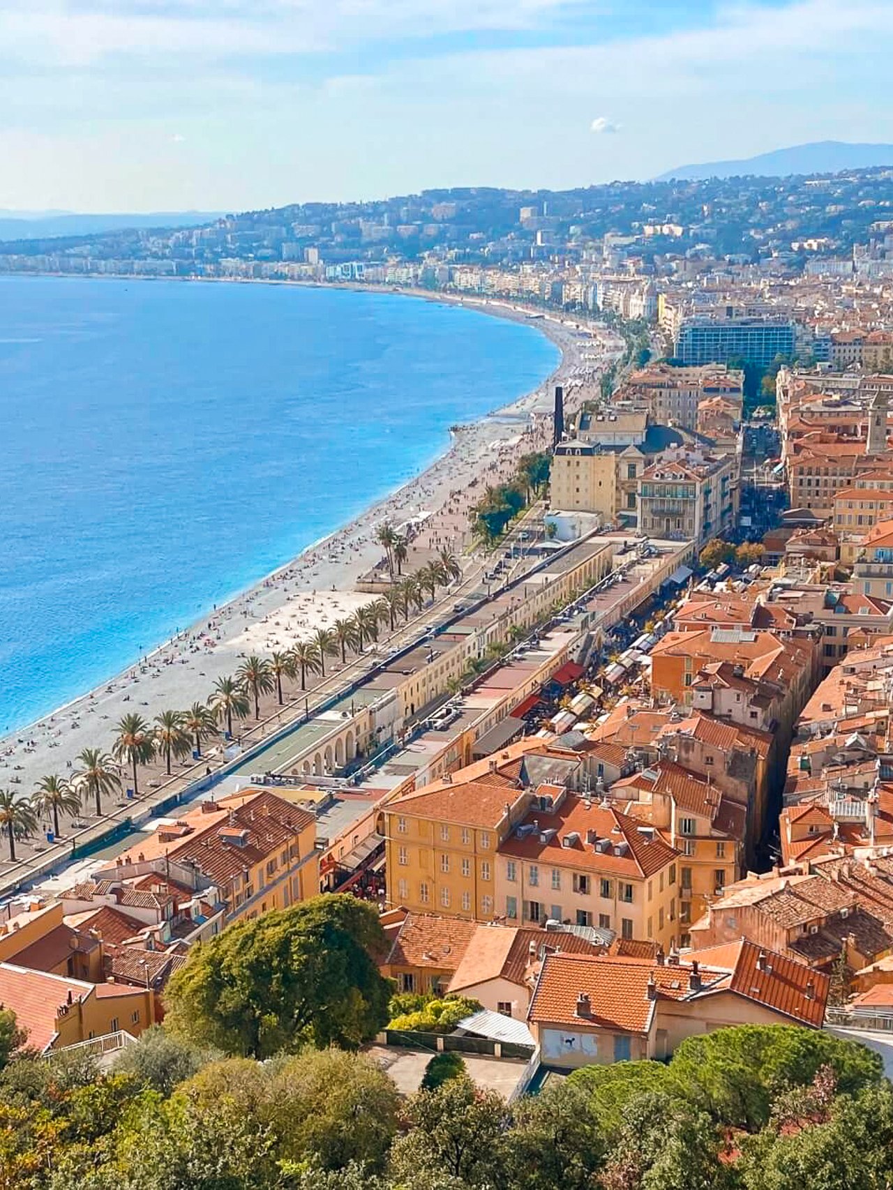 Looking down at Old Nice and the sea from Castle Hill