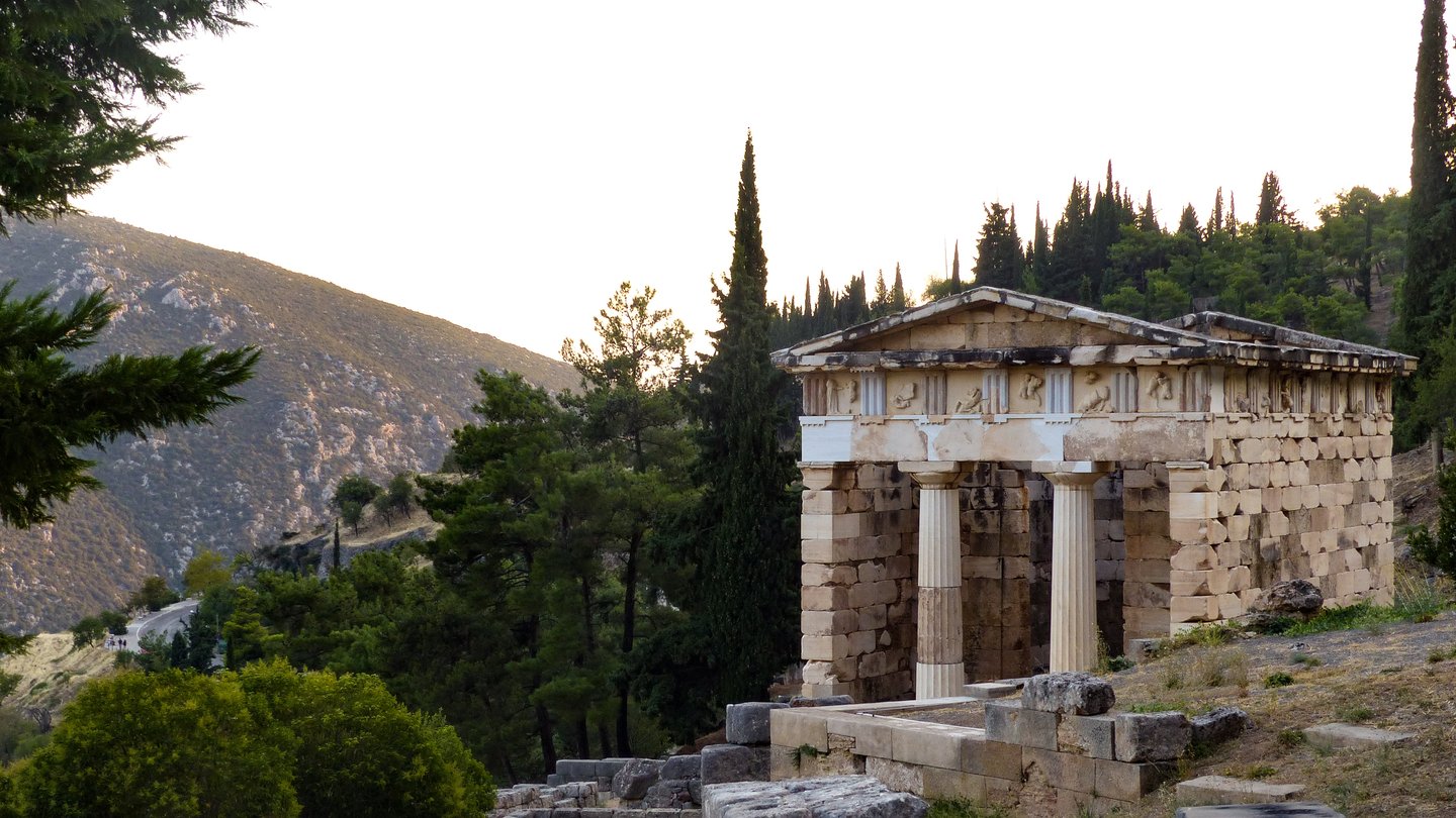 A treasure house along the Sacred Way