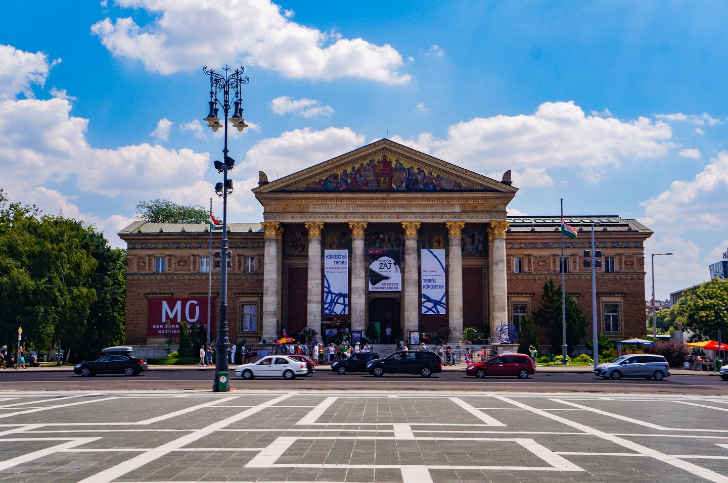 Looking at the Budapest Hall of Art from Heroes Square