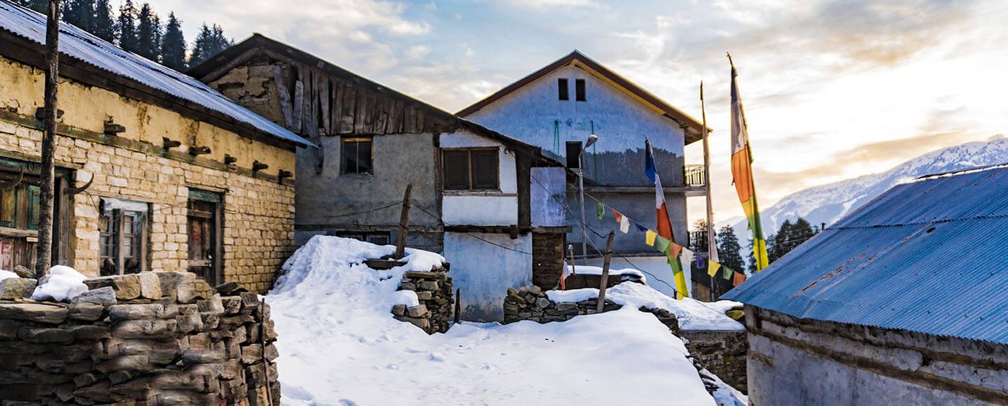 Manali village in winter.