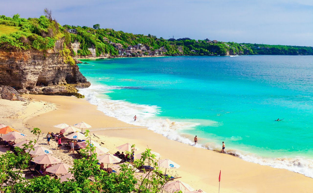 A sunny day at Dreamland Beach in Bali, Indonesia