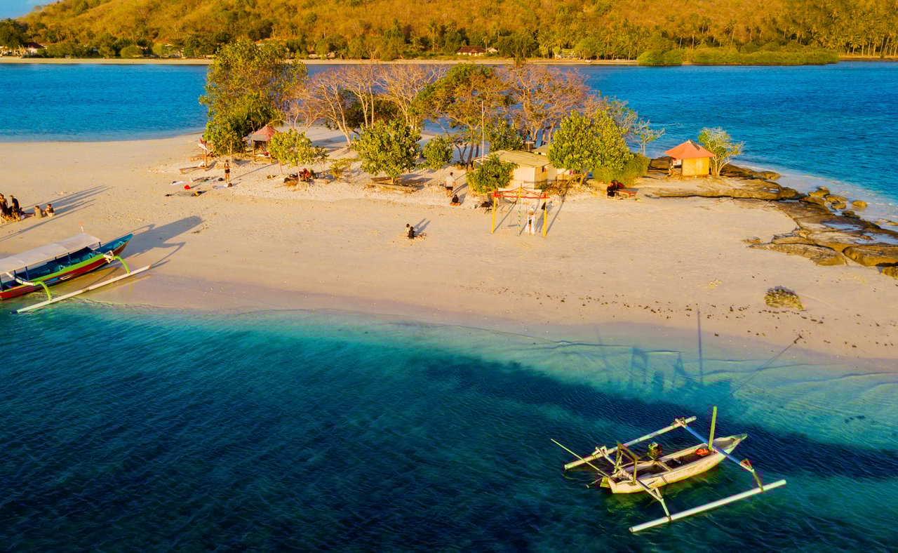 The beautiful atoll of Gili Kedis in Indonesia