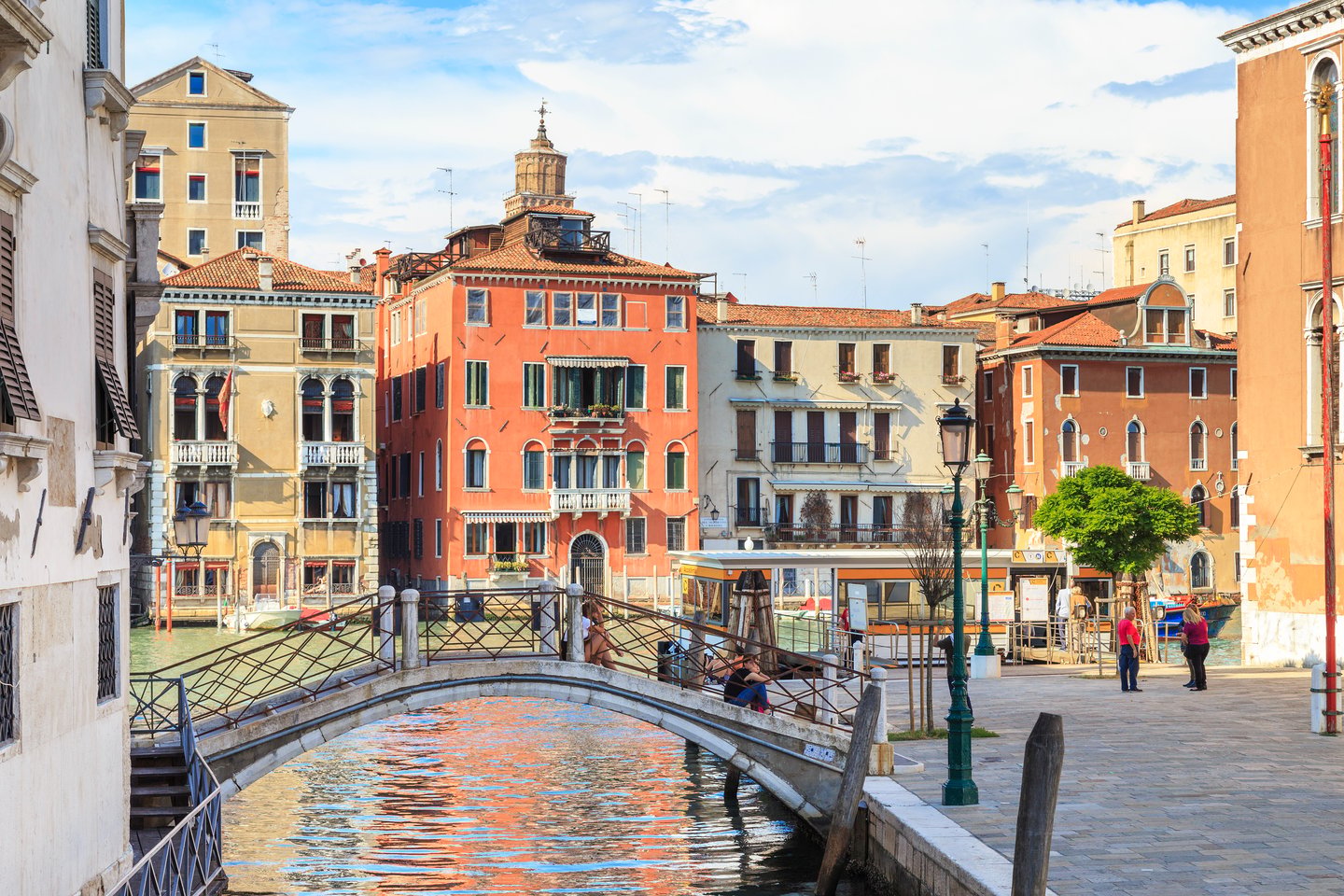 A small bridge and colourful buildings in the Dorsoduro area. 